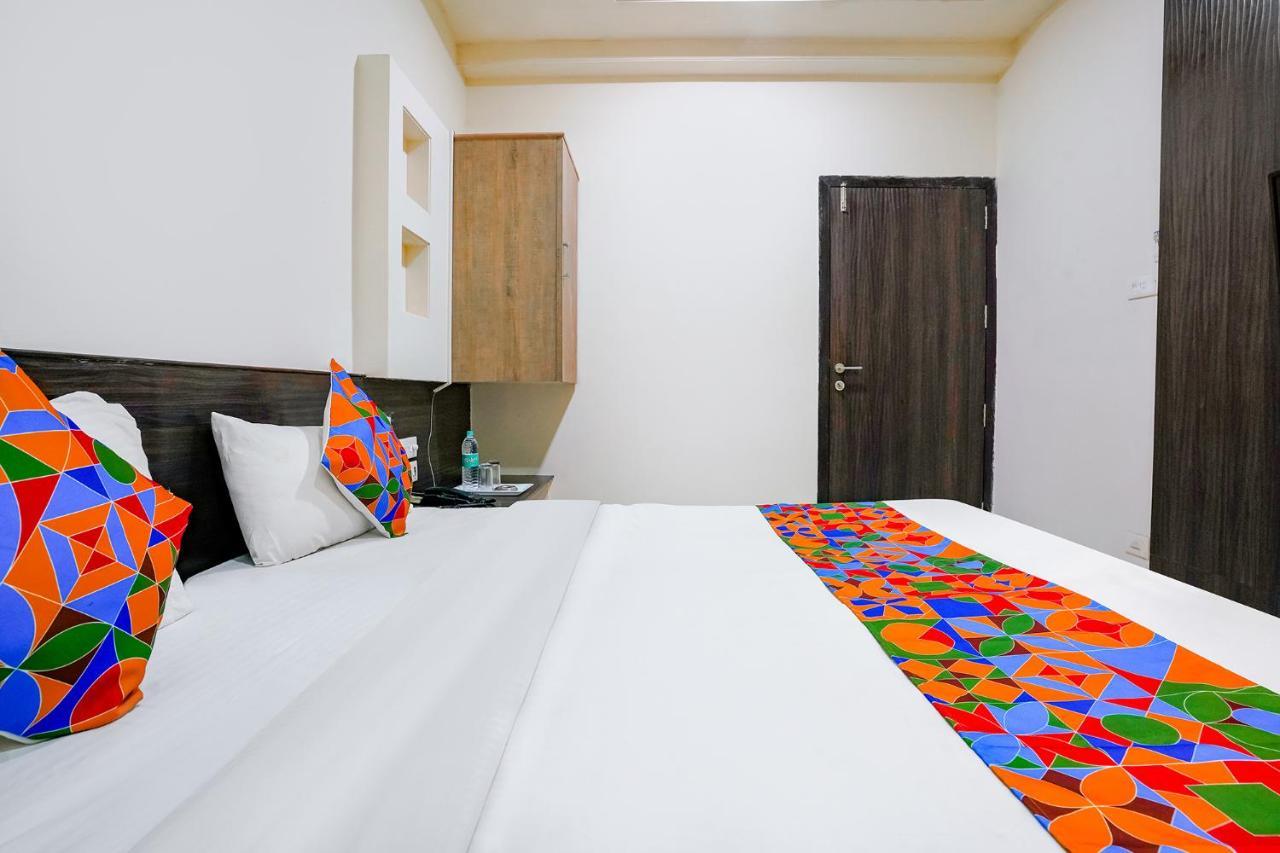 Fabhotel Regent Inn - Nr Skywalk Bridge Pimpri-Chinchwad Екстер'єр фото