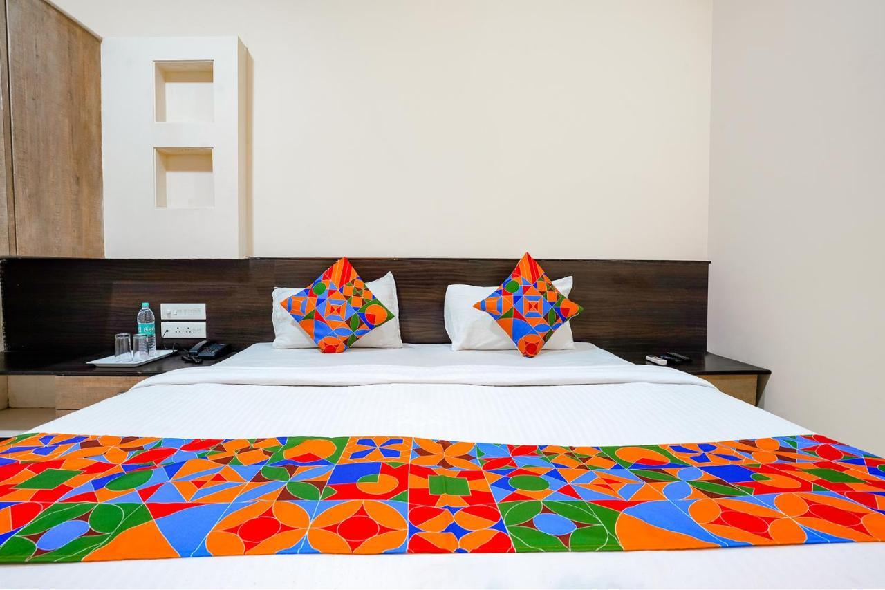 Fabhotel Regent Inn - Nr Skywalk Bridge Pimpri-Chinchwad Екстер'єр фото